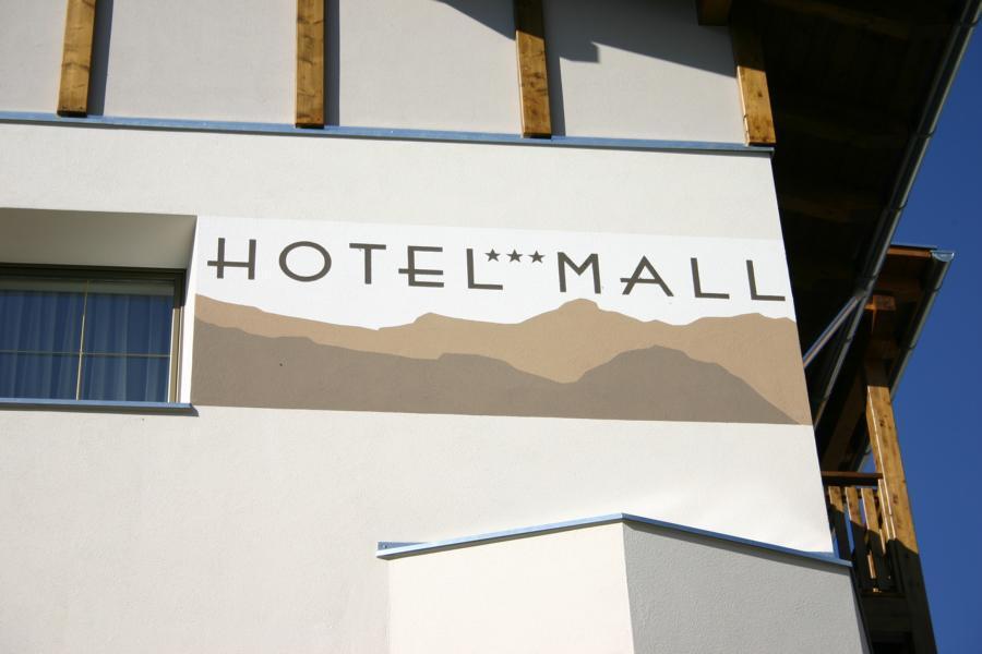 Hotel Mall San Valentino alla Muta Exterior photo