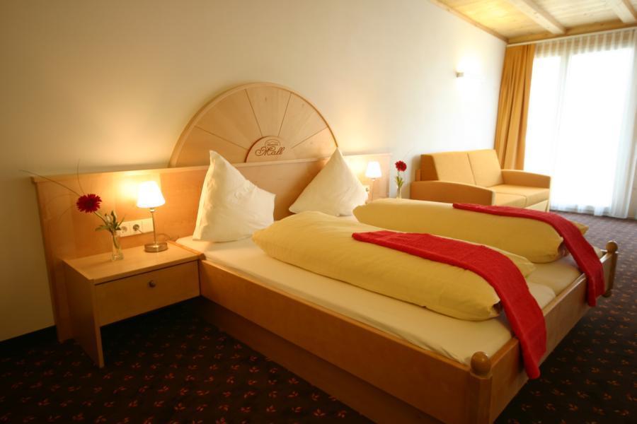 Hotel Mall San Valentino alla Muta Room photo